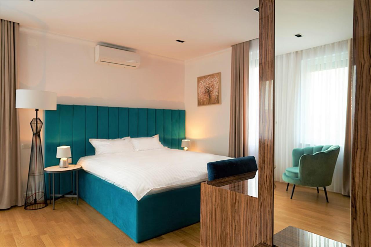 Hotel Glory 拉迪亚 外观 照片